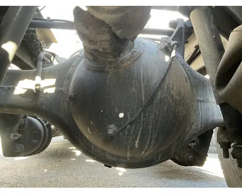 PETERBILT New Low Air Leaf Tandem Cutoffs