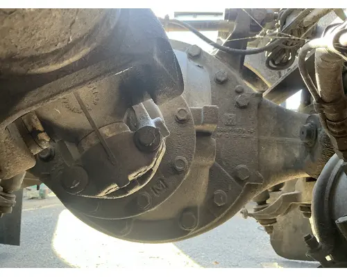 PETERBILT New Low Air Leaf Tandem Cutoffs