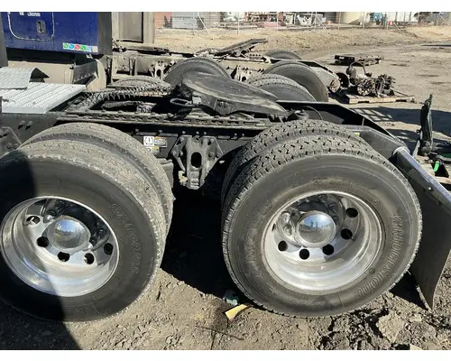 PETERBILT New Low Air Leaf Tandem Cutoffs
