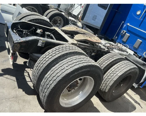 PETERBILT New Low Air Leaf Tandem Cutoffs