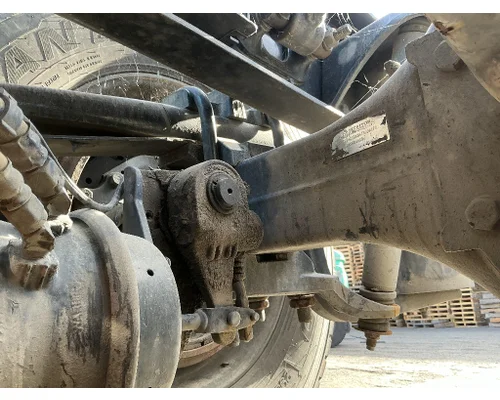 PETERBILT New Low Air Leaf Tandem Cutoffs