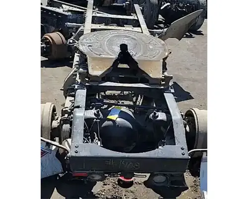 PETERBILT New Low Air Leaf Tandem Cutoffs