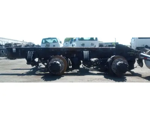 PETERBILT New Low Air Leaf Tandem Cutoffs