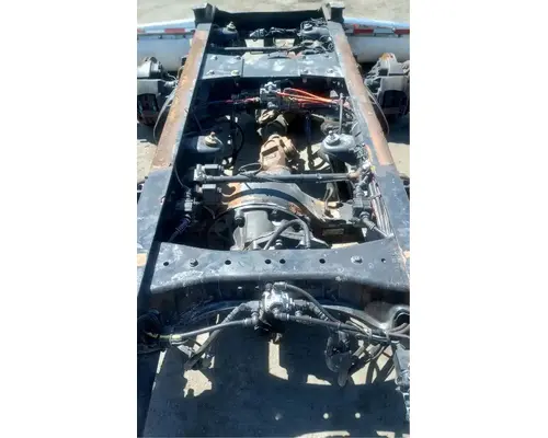 PETERBILT New Low Air Leaf Tandem Cutoffs