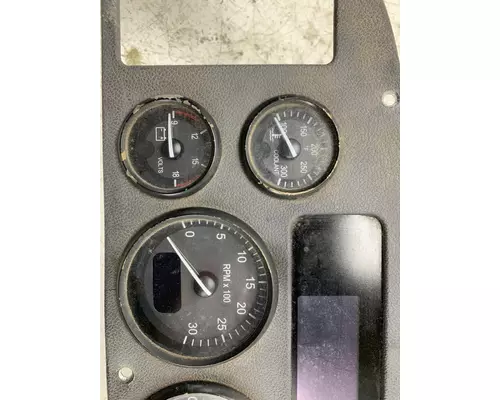 PETERBILT S64-6082M01 Instrument Cluster