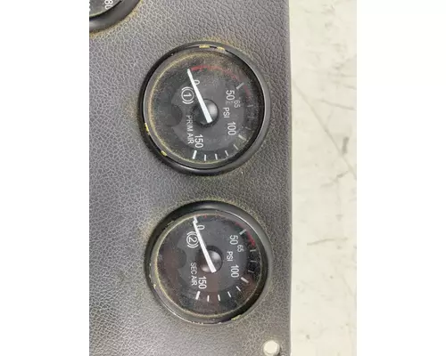 PETERBILT S64-6082M01 Instrument Cluster