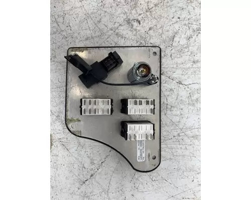 PETERBILT S64-6097M03-501 Switch Panel