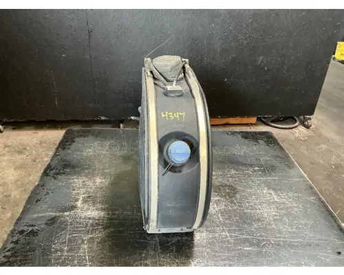 PETERBILT T680 DEF Tank