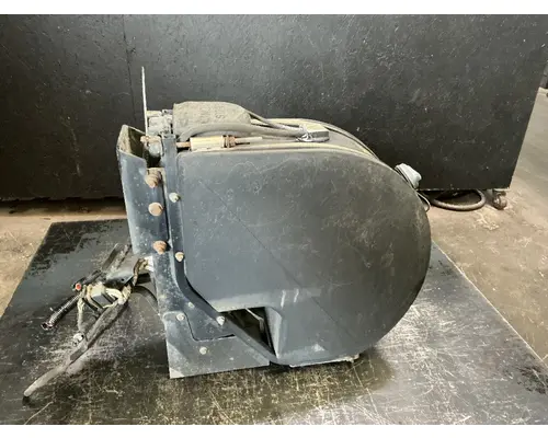 PETERBILT T680 DEF Tank