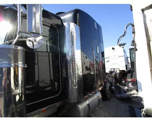 PETERBILT Unibilt Sleeper