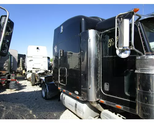 PETERBILT Unibilt Sleeper