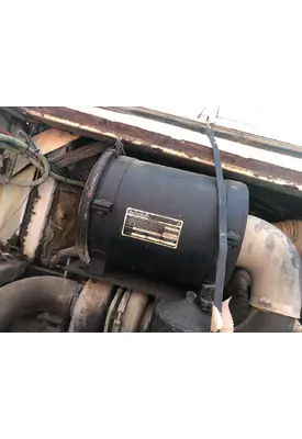 PETERBILT YT 30 Air Cleaner