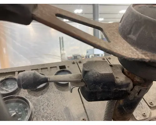 PETERBILT YT 30 Body, Misc. Parts