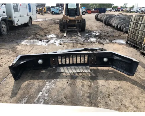 PETERBILT YT 30 Bumper Assembly, Front