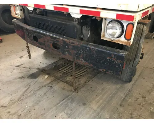 PETERBILT YT 30 Bumper Assembly, Front