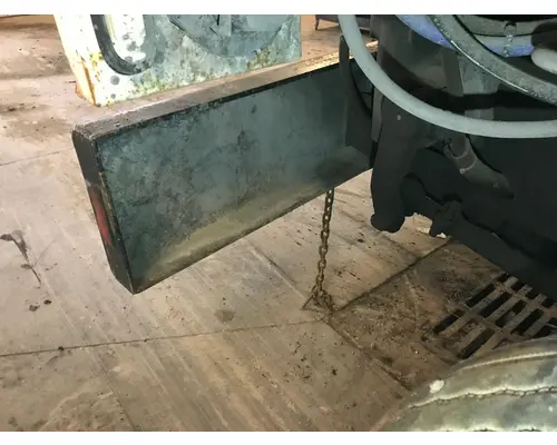 PETERBILT YT 30 Bumper Assembly, Front