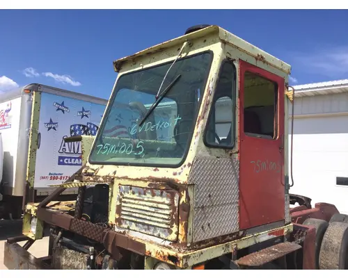 PETERBILT YT 30 Cab Assembly