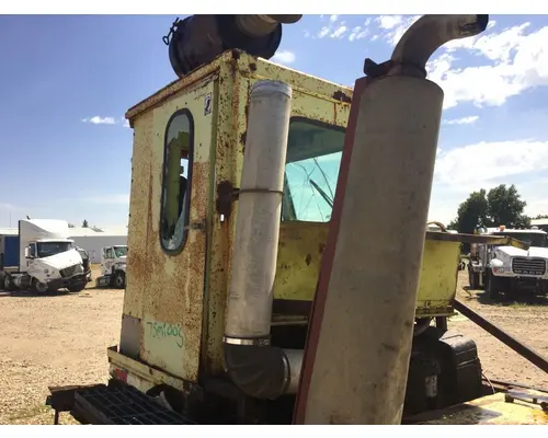 PETERBILT YT 30 Cab Assembly