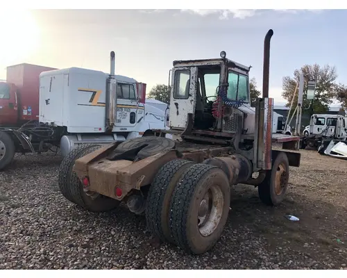 PETERBILT YT 30 Cab Assembly