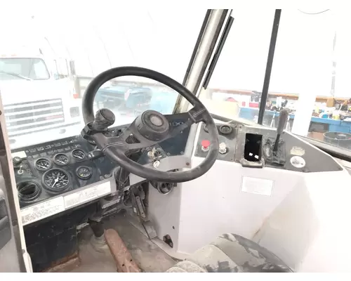 PETERBILT YT 30 Cab Assembly