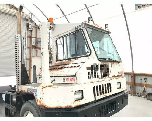 PETERBILT YT 30 Cab Assembly