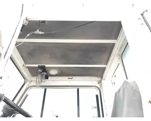 PETERBILT YT 30 Cab Assembly