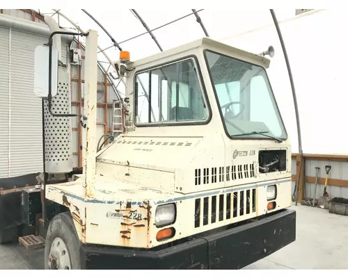 PETERBILT YT 30 Cab Assembly