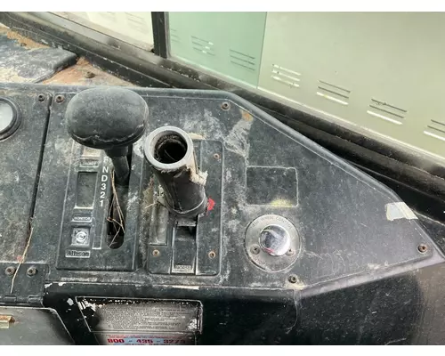 PETERBILT YT 30 Dash Assembly