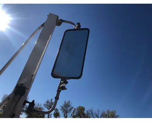 PETERBILT YT 30 Door Mirror