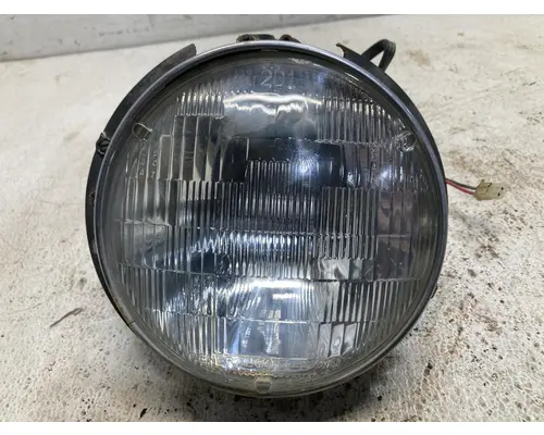 PETERBILT YT 30 Headlamp Assembly