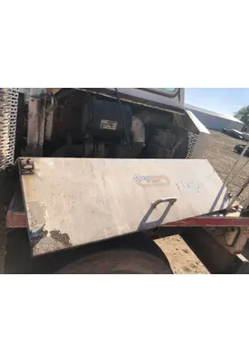 PETERBILT YT 30 Hood