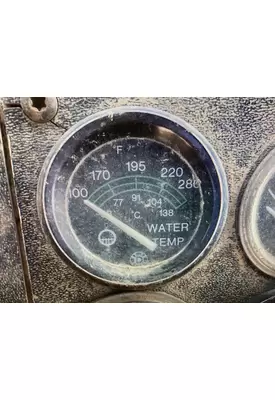 PETERBILT YT 30 Instrument Cluster