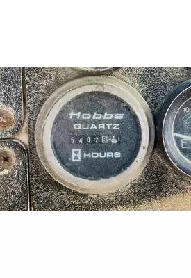 PETERBILT YT 30 Instrument Cluster