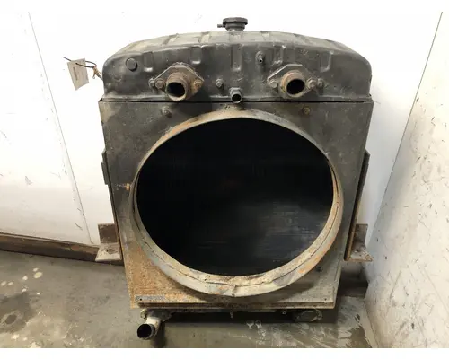 PETERBILT YT 30 Radiator