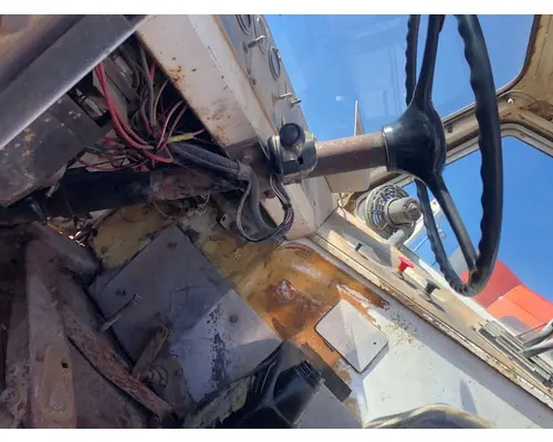 PETERBILT YT 30 Steering Column