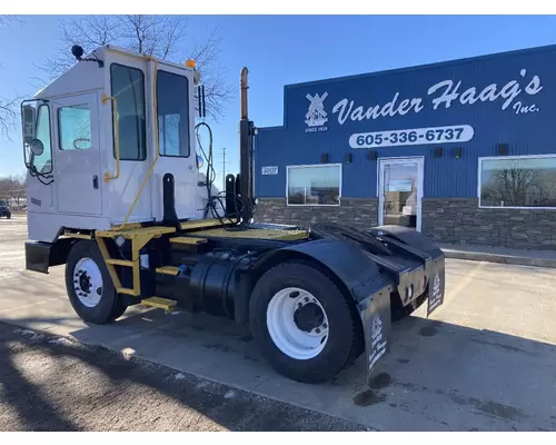 PETERBILT YT 30 Truck