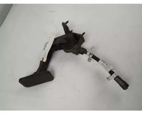 PETERBILT  Accelerator Parts