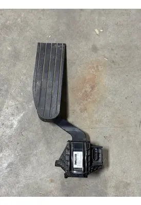 PETERBILT  Accelerator Parts