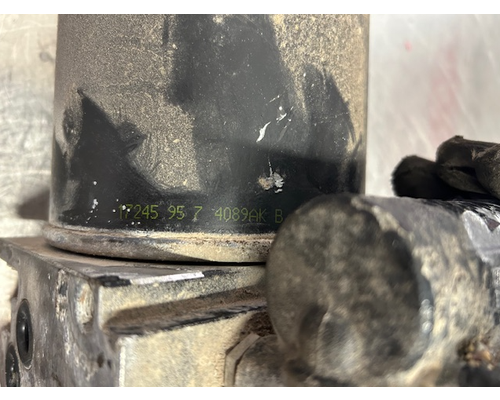 PETERBILT  Air Dryer