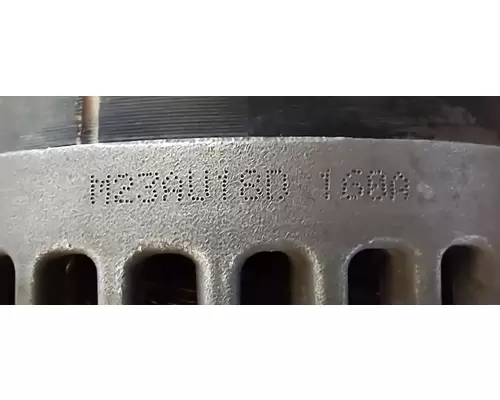 PETERBILT  Alternator