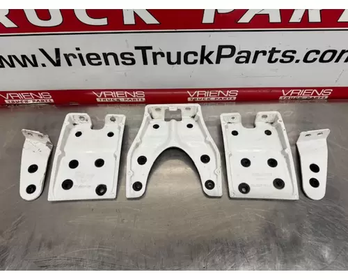 PETERBILT  Brackets, Misc.