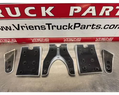 PETERBILT  Brackets, Misc.