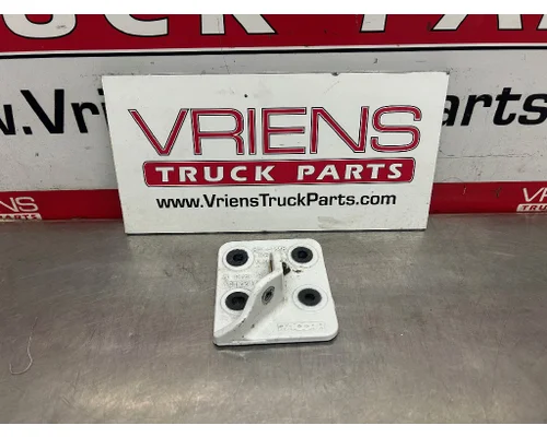 PETERBILT  Brackets, Misc.