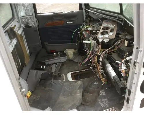 PETERBILT  CAB ASSEMBLY
