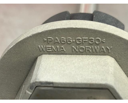 PETERBILT  DEF Level Sensor