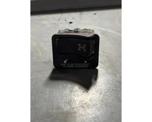 PETERBILT  Dash  Console Switch