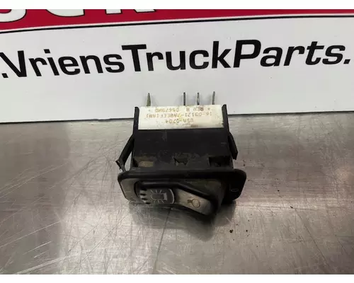 PETERBILT  DashConsole Switch