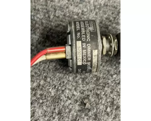 PETERBILT  DashConsole Switch