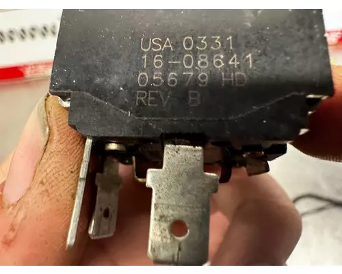 PETERBILT  DashConsole Switch