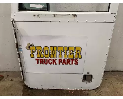 PETERBILT  Door Assembly, Front